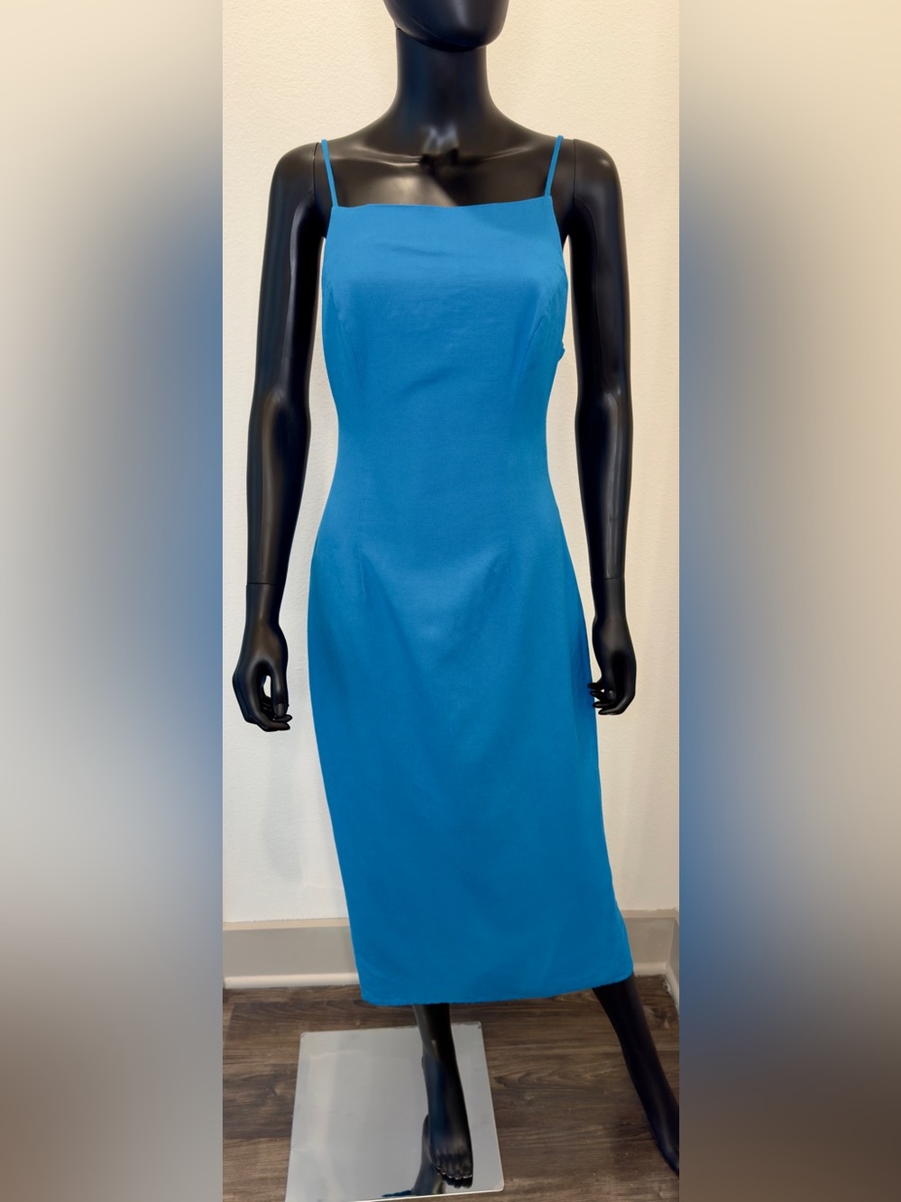 NWT ASTR The Label Bright Blue Open Back Linen Blend Dress Women’s Size M